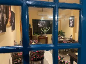 Nhà Tú – 越南菜